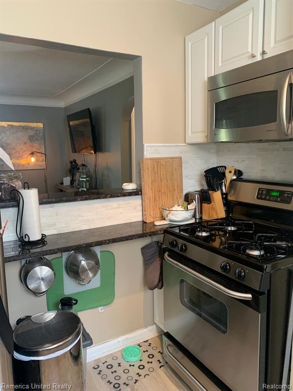 617 S EDISON Avenue, Royal Oak, MI 48067 — Photo 5