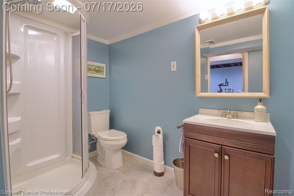 9118 Deering Street, Livonia, MI 48150 — Photo 22