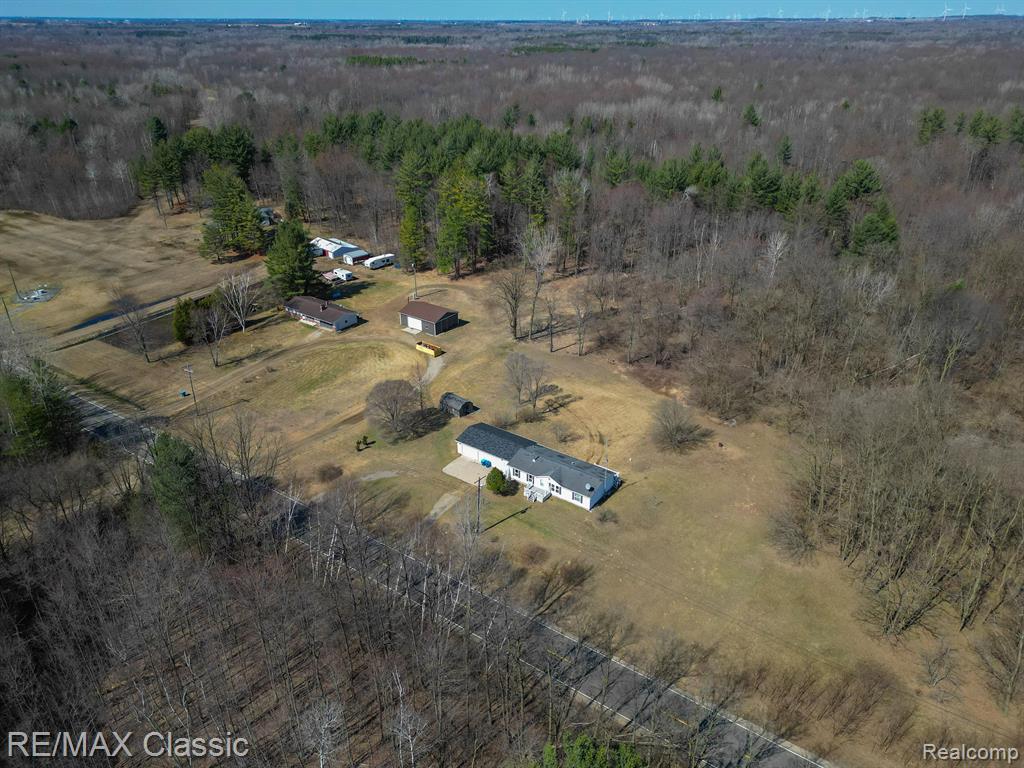 4626 WALTAN Road, Vassar, MI 48768 — Photo 74