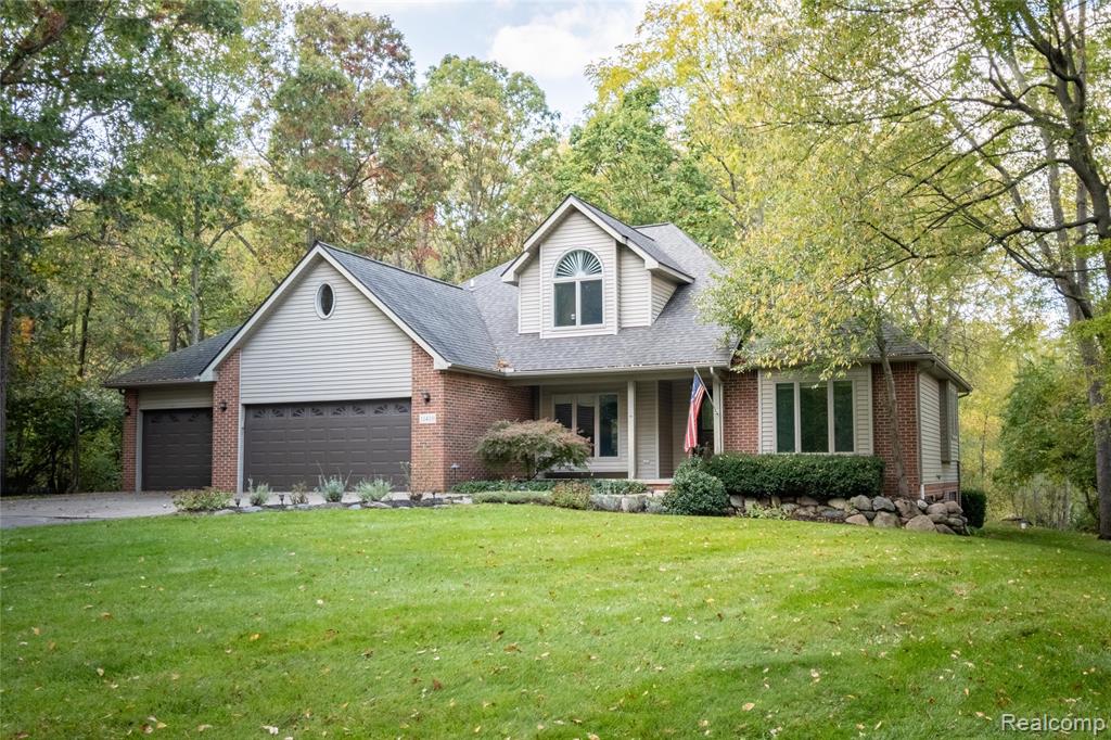 11410 Tall Shadows Court, Pinckney, MI 48169 — Photo 45