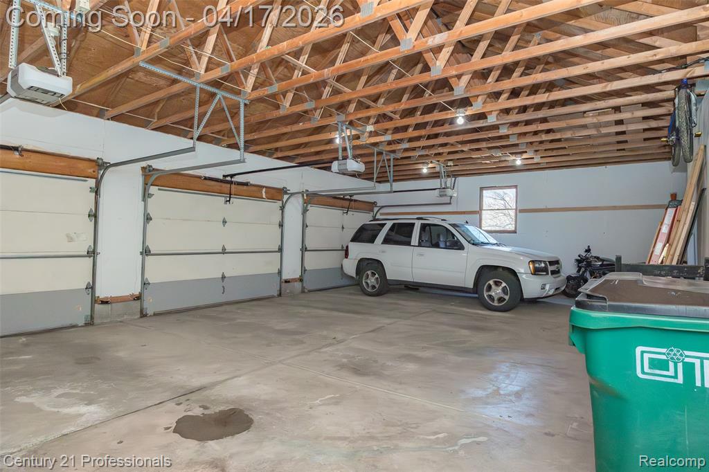 624 Highland Drive, Oxford, MI 48371 — Photo 30