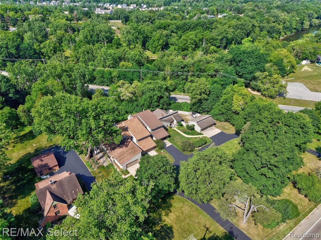 6605 Flushing Road, Flushing, MI 48433 — Photo 9