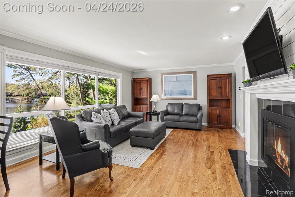 1085 Abseguami Trail, Lake Orion, MI 48362 — Photo 18
