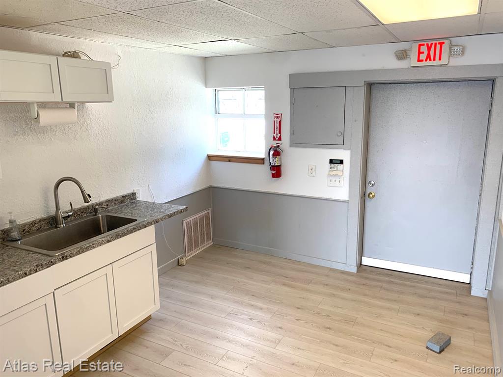 437 MILL Street, Ortonville, MI — Photo 12