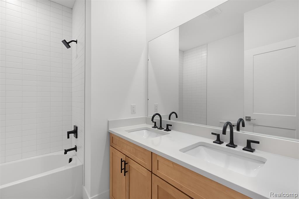 412 S Center Street, Northville, MI 48167 — Photo 26