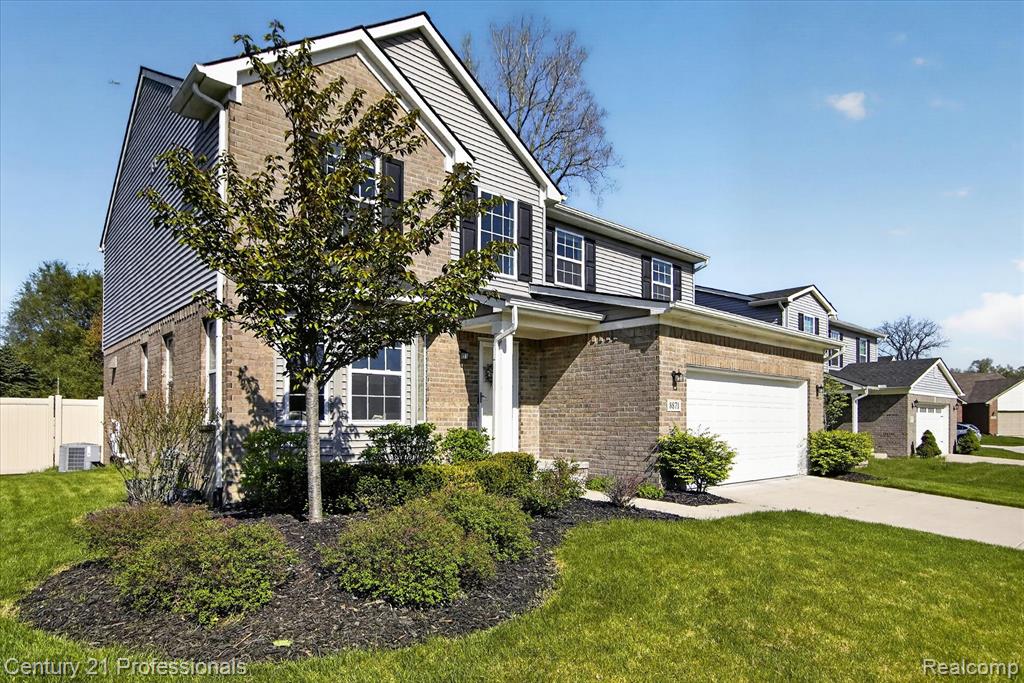 8871 Dover Court, Livonia, MI 48150 — Photo 2