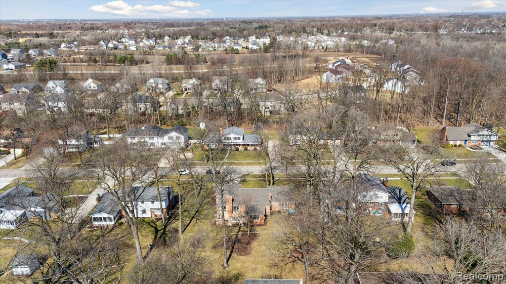 540 WESTOVER Pass, Grand Blanc, MI 48439 — Photo 44