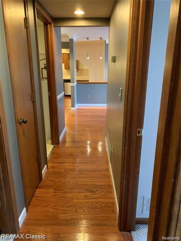 254 PINEWOOD Drive, 67, Plymouth, MI 48170 — Photo 10
