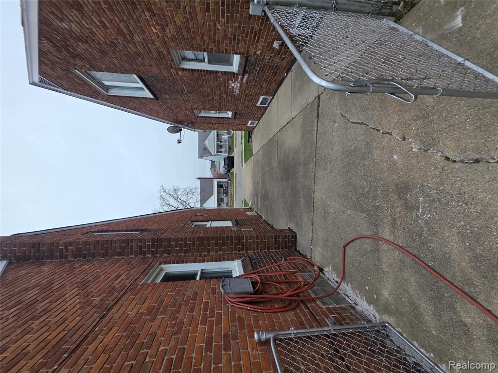 6330 Williamson Street, Dearborn, MI 48126 — Photo 16