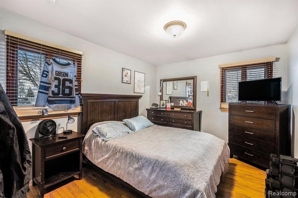5396 TORREY Road, Flint, MI 48507 — Photo 8