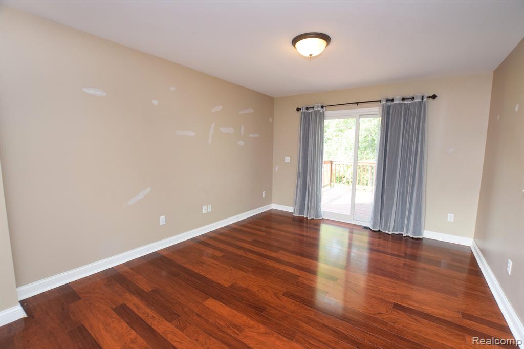 8352 OAK RIDGE Drive, Goodrich Vlg, MI — Photo 8