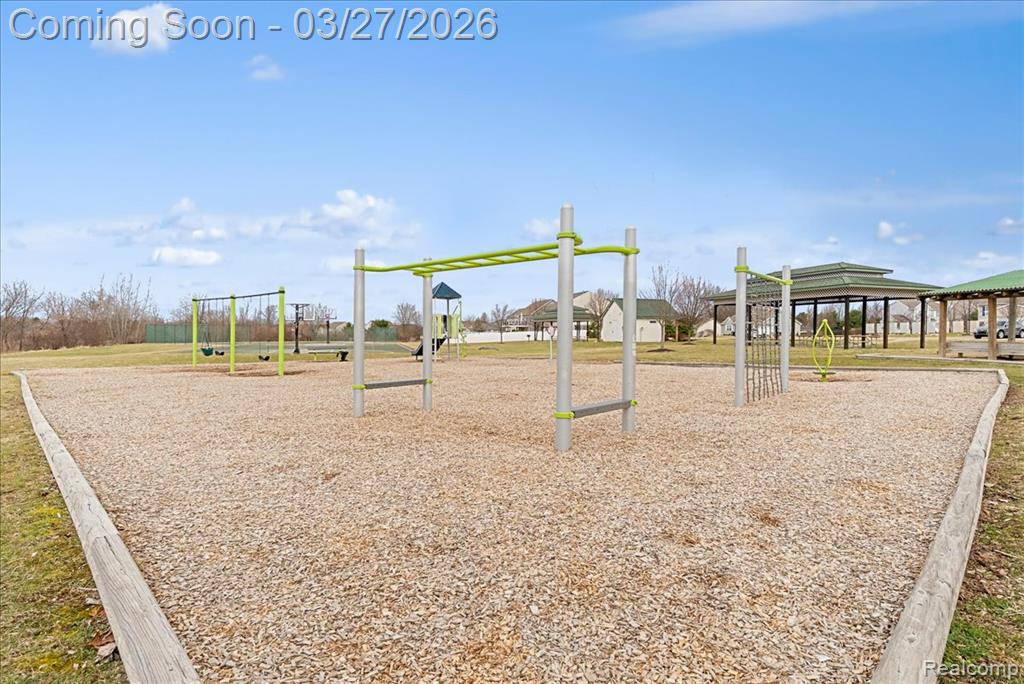 3463 Amber Oaks Drive, Howell, MI 48855 — Photo 33