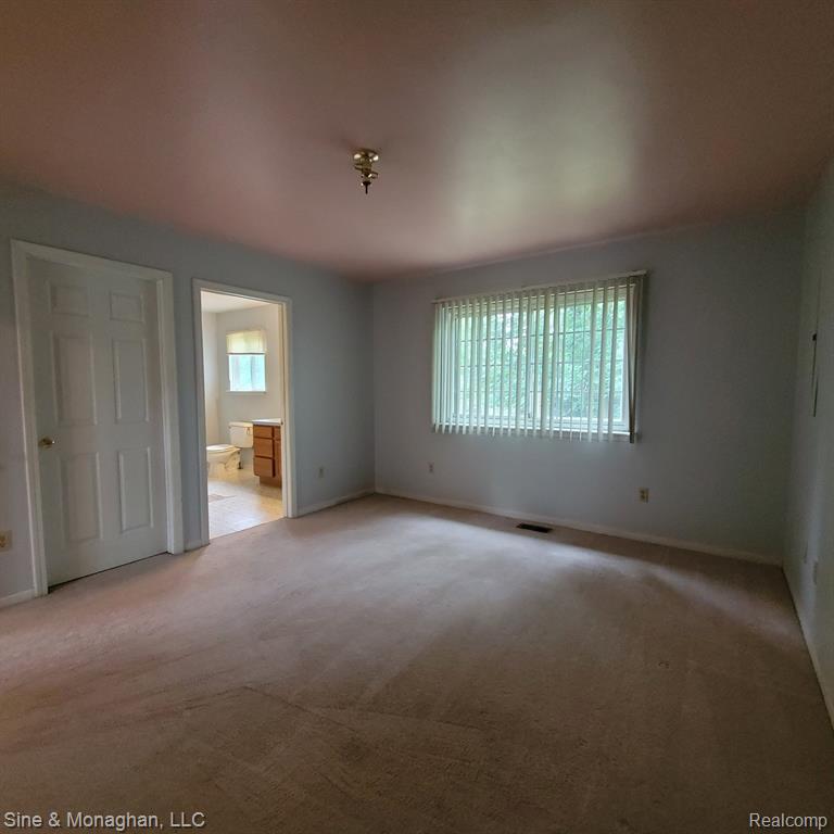 846 HOLMES Road, Ypsilanti, MI 48198 — Photo 22