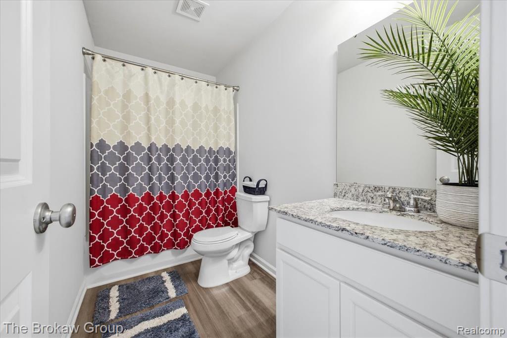2222 Champion Drive, Burton, MI 48519 — Photo 34