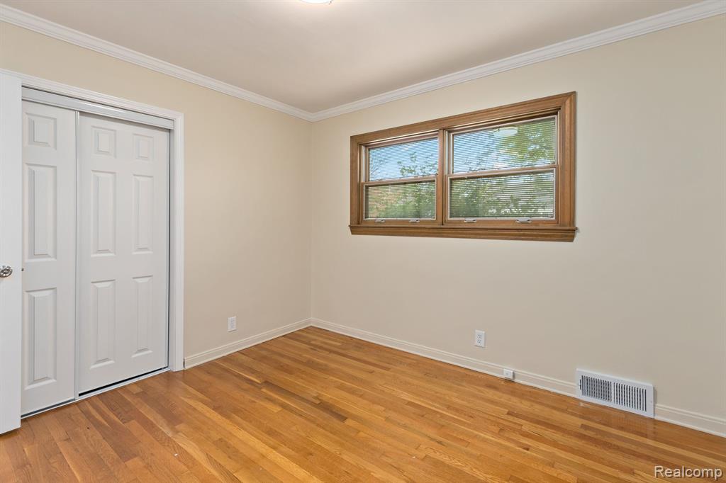 8607 QUANDT Avenue, Allen Park, MI 48101 — Photo 9