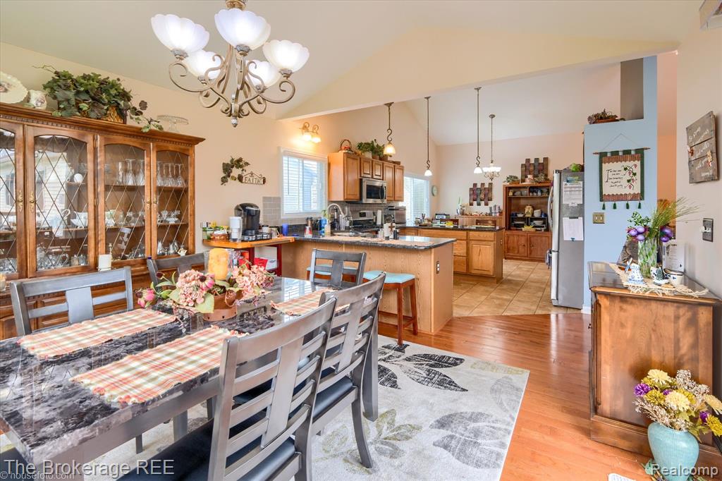 10047 Fox Run Drive, Davison, MI 48423 — Photo 24