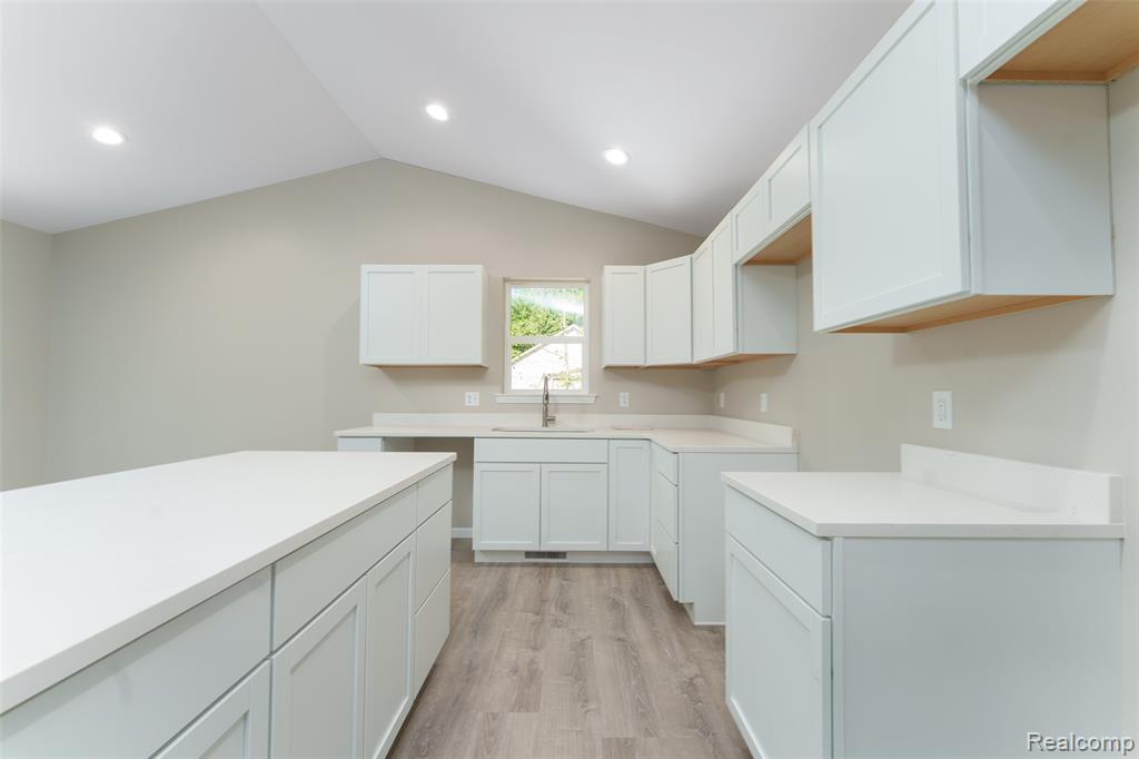 10551 W. Allen Road, Fowlerville, MI 48836 — Photo 6