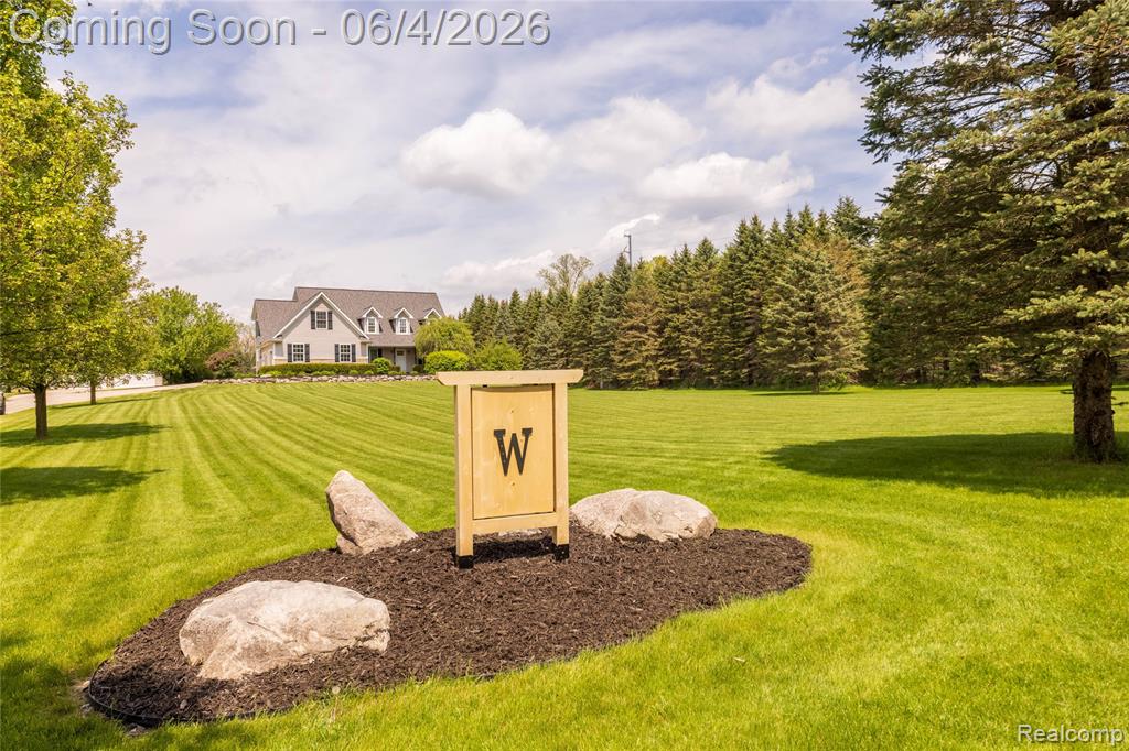 12621 Golden Oaks Drive, Milford, MI 48380 — Photo 19