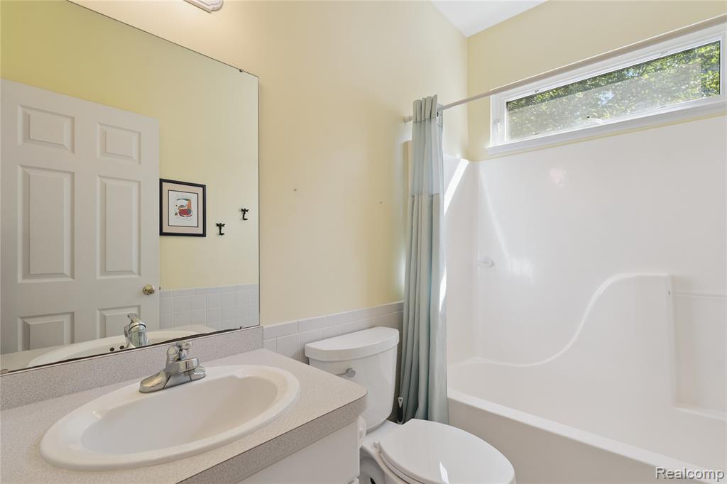 1441 Remsing Street, Hartland, MI 48353 — Photo 18