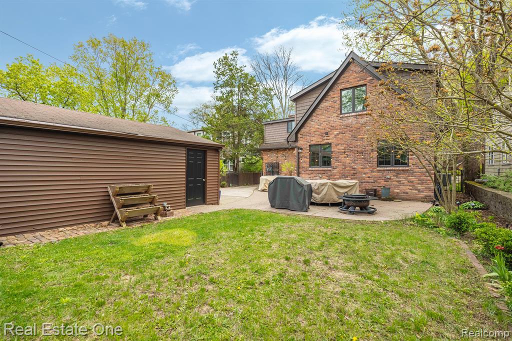 33 SYLVAN Avenue, Pleasant Ridge, MI — Photo 58