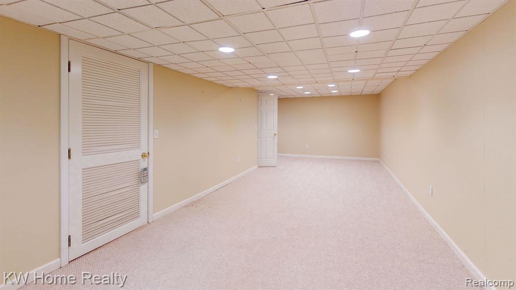 43516 RIVERBEND Boulevard, Clinton Twp, MI 48038 — Photo 26