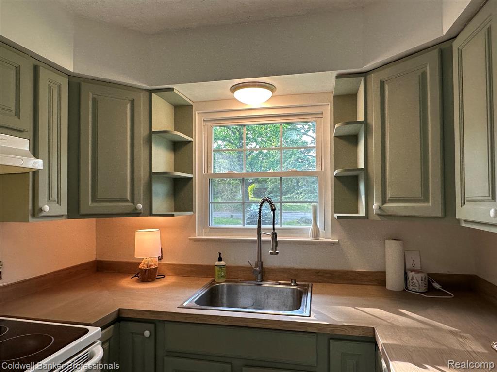 937 State Road, Fenton, MI 48430 — Photo 23