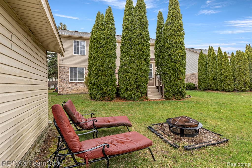 21717 Hildebrandt Drive, Flat Rock, MI 48134 — Photo 46