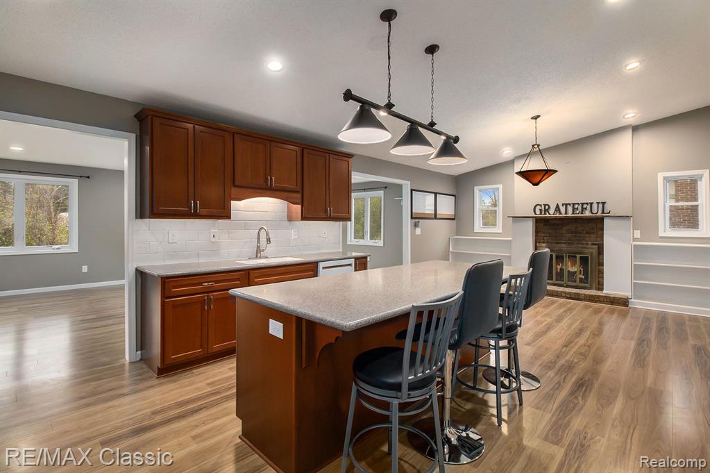 25714 BUCKMINSTER Drive, Novi, MI — Photo 2