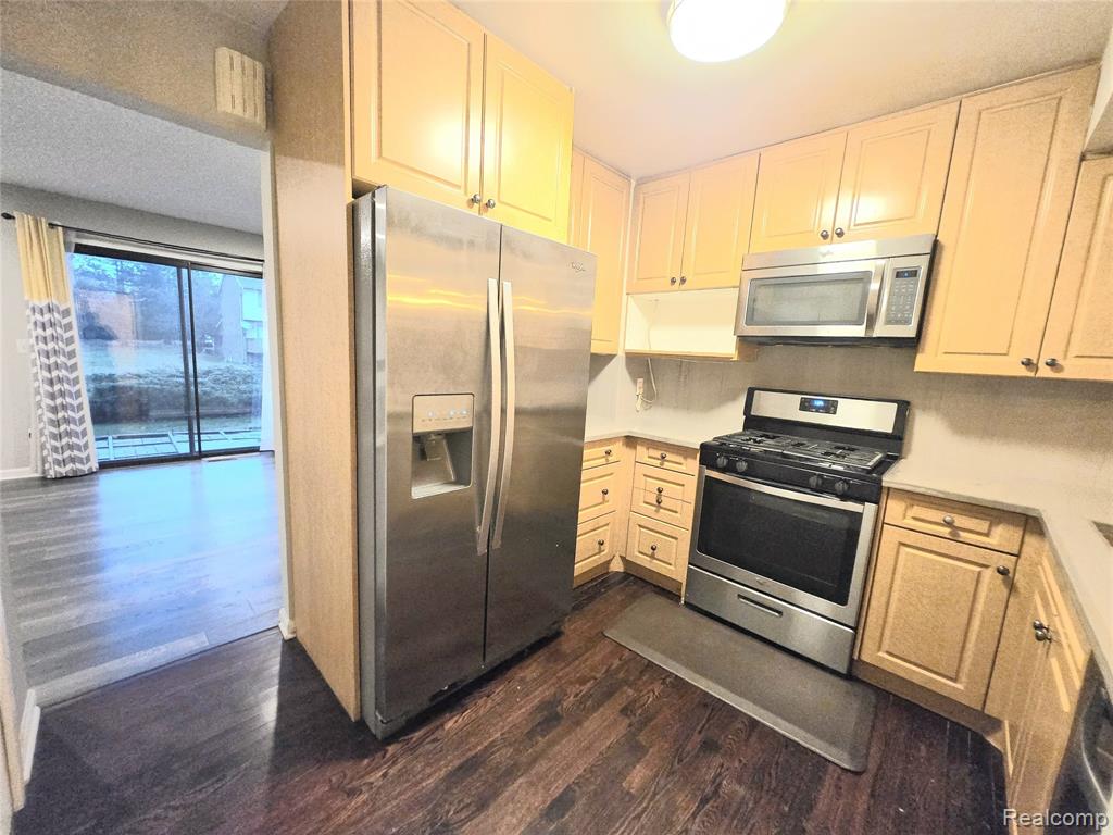 5156 Rock Run, West Bloomfield, MI — Photo 5
