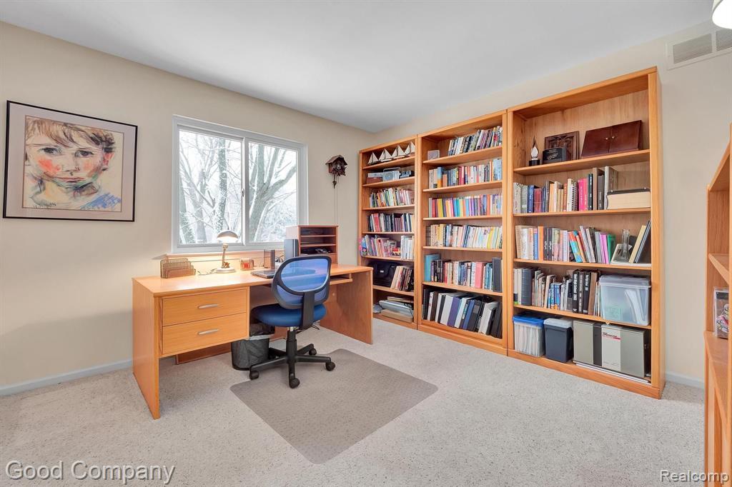 24513 Sarah Flynn Drive, Novi, MI — Photo 27