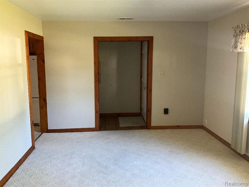 515 N Silver Street, Bad Axe, MI 48413 — Photo 3