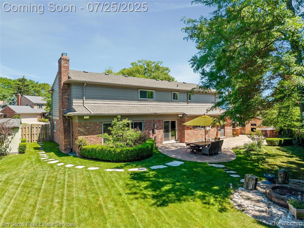 753 Perrien Place, Grosse Pointe Woods, MI 48236 — Photo 26