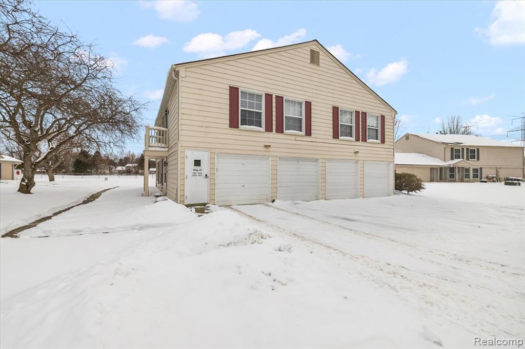 2831 Glenwood Court, Lake Orion, MI — Photo 37