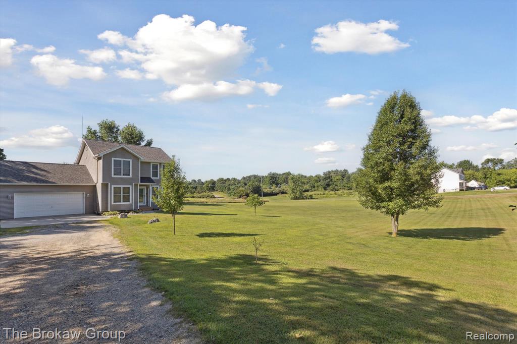 5125 Otter Lake Road, Otter Lake, MI 48464 — Photo 3