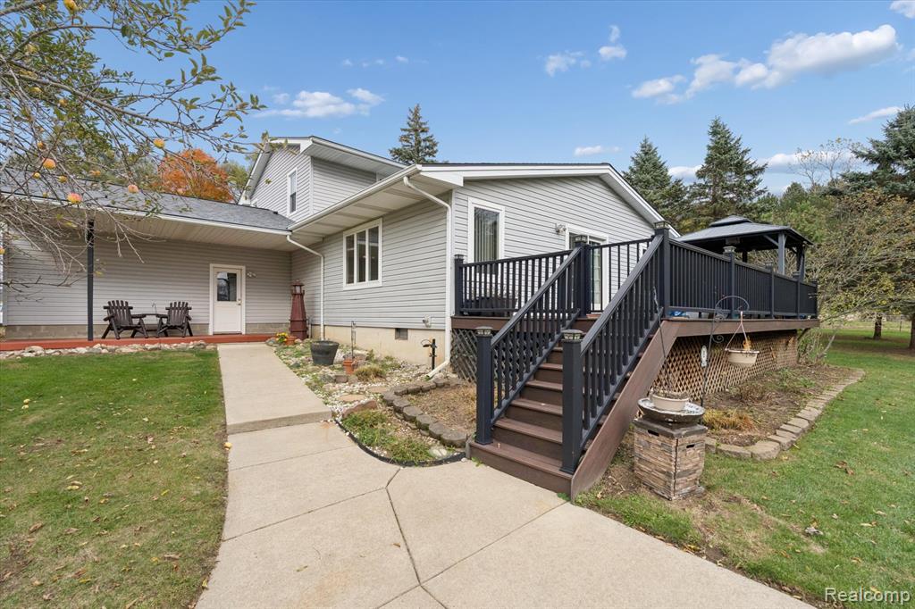 7233 W Lange Road, Fowlerville, MI 48836 — Photo 35