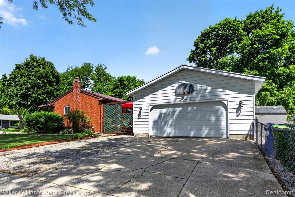 700 Coolidge Drive, Midland, MI 48642 — Photo 29