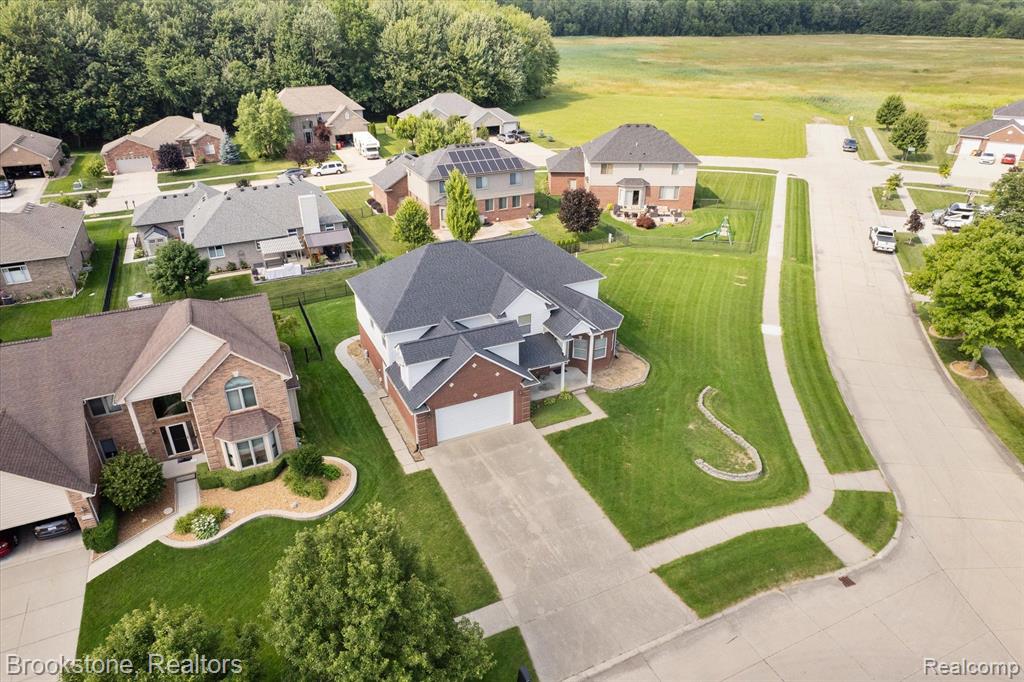 53329 SHAWN Drive, Chesterfield, MI 48047 — Photo 58