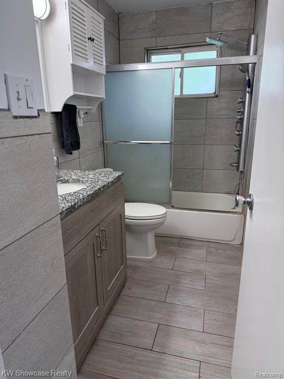 7218 Garvin Terrace, Waterford, MI 48329 — Photo 8