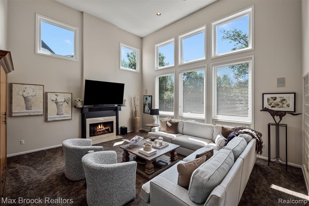 5101 Village Commons Drive, West Bloomfield, MI — Photo 19