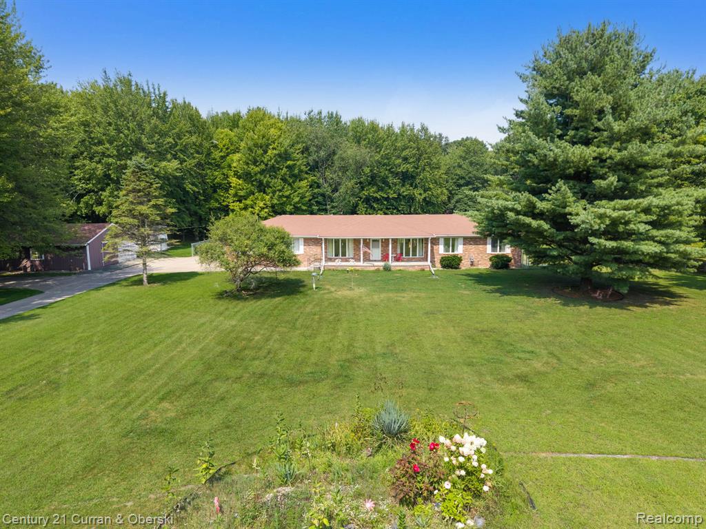 13680 S Seymour Road, Montrose, MI 48457 — Photo 4