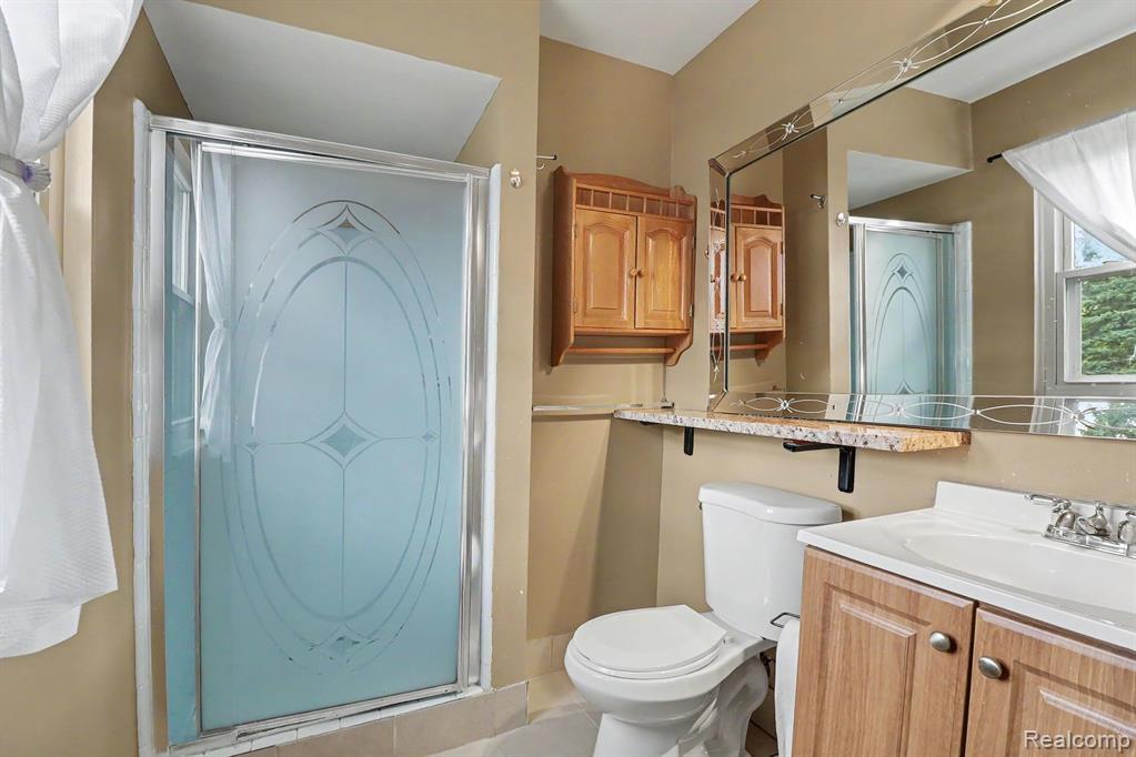 40855 Jellico Drive, Sterling Heights, MI 48313 — Photo 16