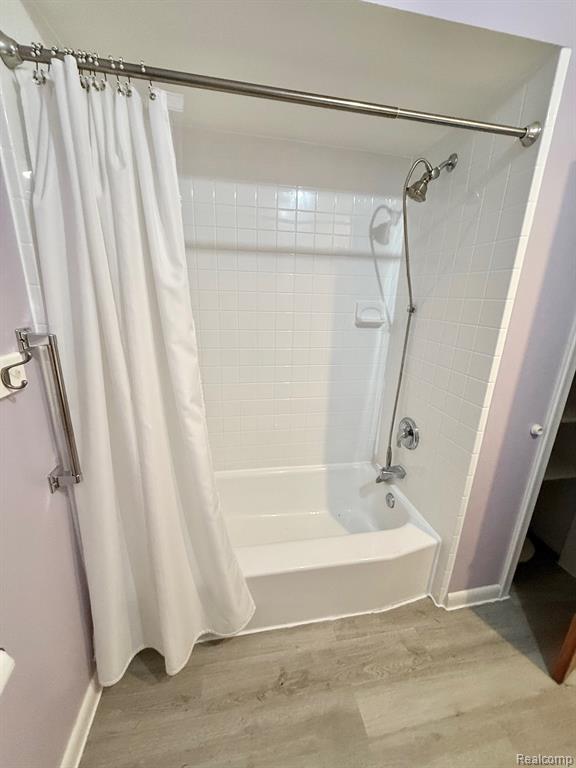 7040 Lou Mac Drive, Swartz Creek, MI 48473 — Photo 27