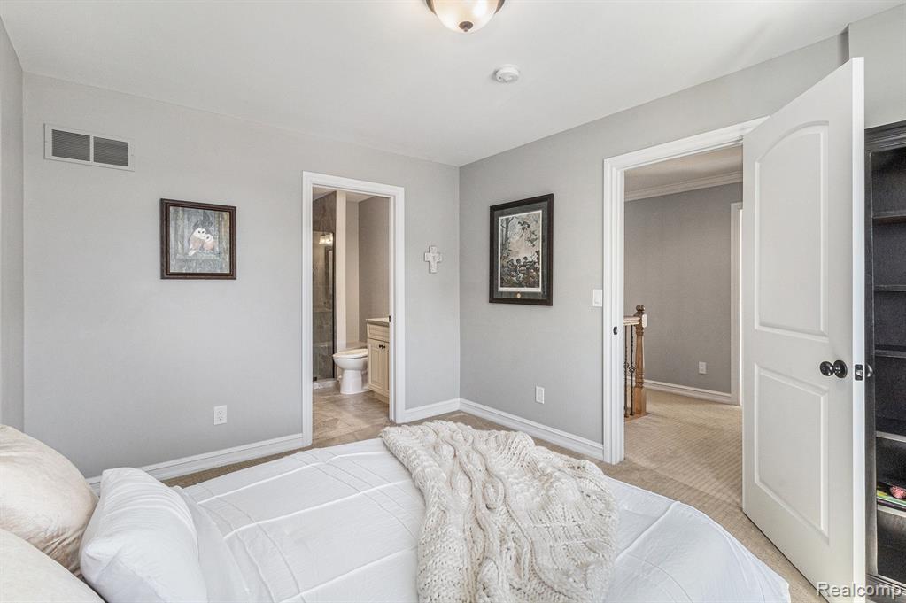 1540 KESSLER Avenue, Keego Harbor, MI 48320 — Photo 35