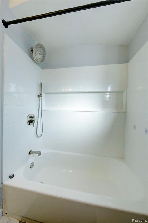 718 Easley Drive, Westland, MI 48186 — Photo 23