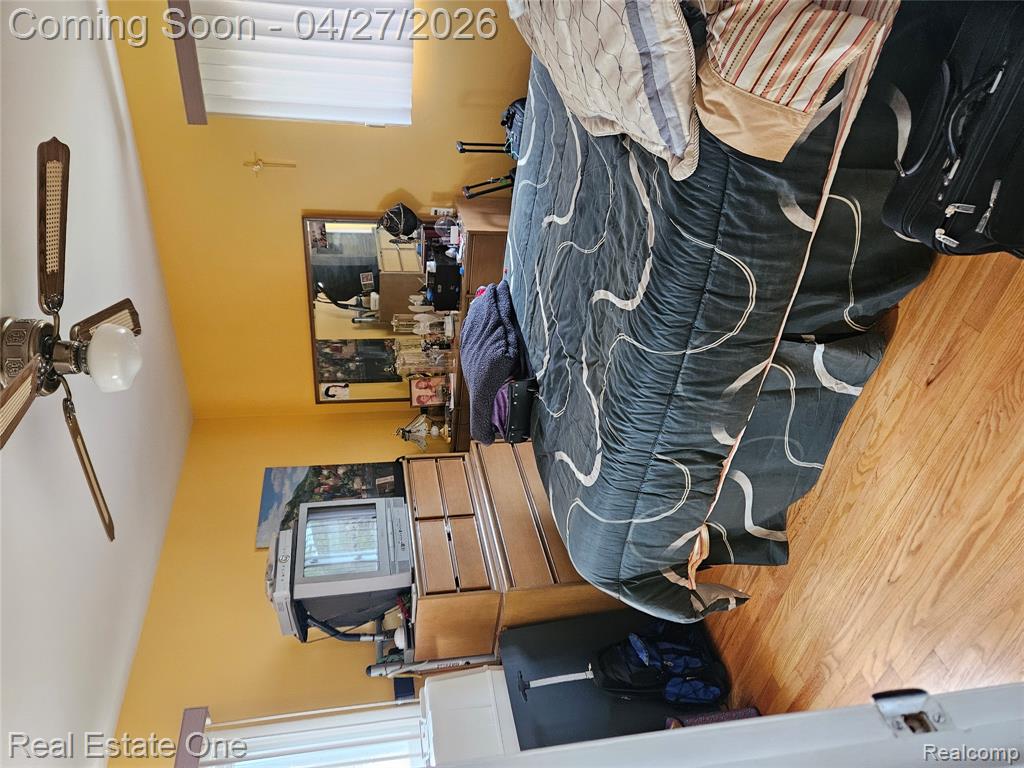 5947 Southward Avenue, Waterford, MI 48329 — Photo 6