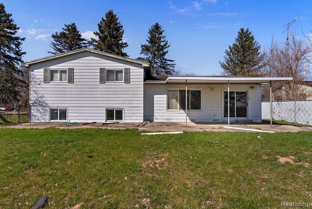 4302 ESTA Drive, Flint, MI 48506 — Photo 26