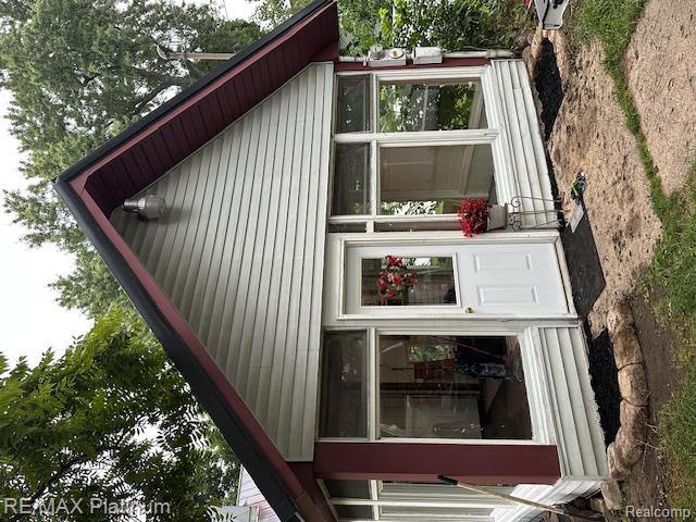 409 S CHERRY STREET, Kalkaska, MI 49646 — Photo 20