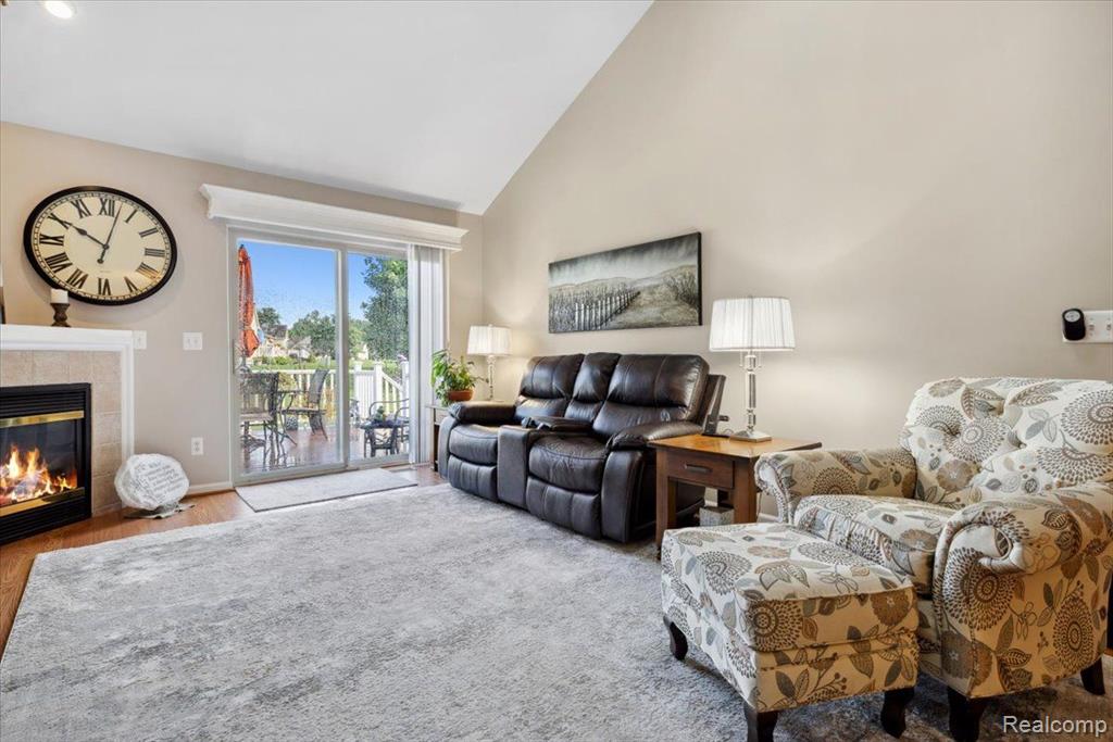 4605 SUMMER RIDGE Drive, Howell, MI 48843 — Photo 6
