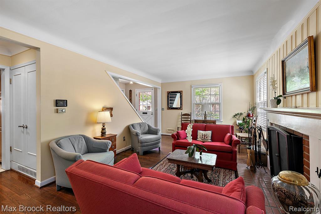 4029 CORNWALL Street, Berkley, MI 48072 — Photo 4