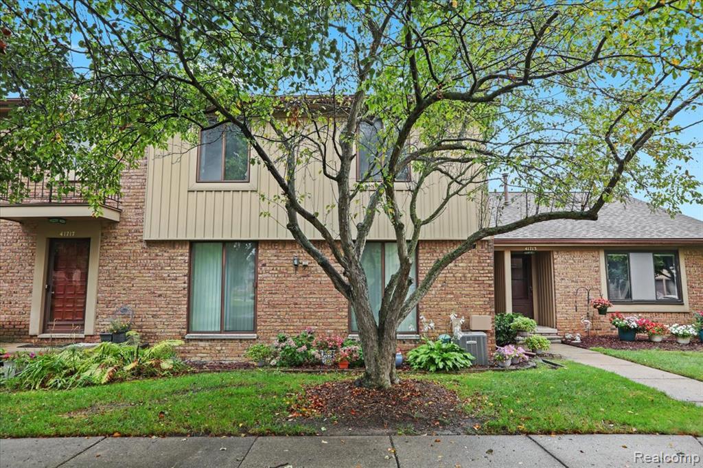 41715 Bedford Drive, Canton, MI 48187 — front exterior
